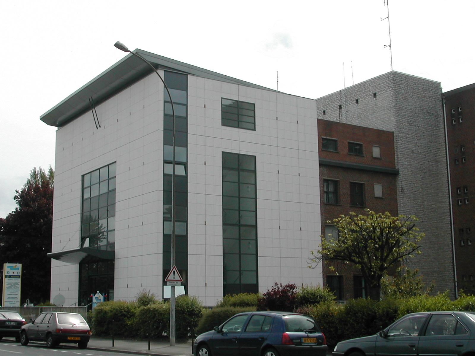 Nom du fichier            	:DSCN0995.JPG
Taille du fichier         	:327.4 Ko (335221 octets)
Date                      	:0000/00/00 00:00:00
Taille de l'image         	:1600 x 1200
Résolution                	:300 x 300 ppp
Nombre de bits            	:8 bits/canal
Attribut de protection    	:Désactivé
Attribut Masqué           	:Désactivé
ID de l'appareil          	:N/A
Appareil                  	:E775
Mode de qualité           	:NORMAL
Mode de mesure            	:Multizones
Mode d'exposition         	:Programme Auto
Speed Light               	:Non
Distance Focale           	:7.6 mm
Vitesse d'obturation      	:1/246.9seconde
Ouverture                 	:F8.9
Correction d'exposition   	:0 IL
Balance des blancs        	:Auto
Objectif                  	:Intégré
Mode Synchro-Flash        	:Premier Rideau
Différence d'exposition   	:N/A
Programme Décalable       	:N/A
Sensibilité               	:Auto
Renforcement de la netteté	:Auto
Type d'image              	:Couleur
Mode Couleur              	:N/A
Saturation                	:N/A
Contrôle Saturation       	:N/A
Compensation des tons     	:Normal
Latitude (GPS)            	:N/A
Longitude (GPS)           	:N/A
Altitude (GPS)            	:N/A